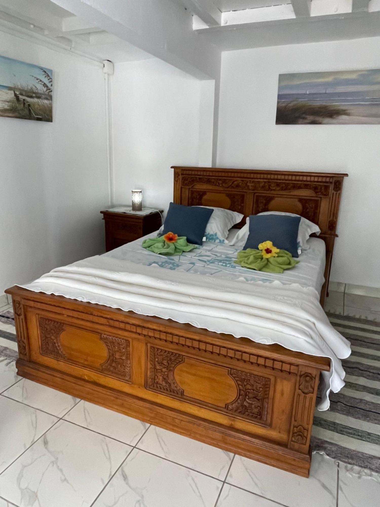 Bed and Breakfast Adenora Saint-Joseph Exterior foto
